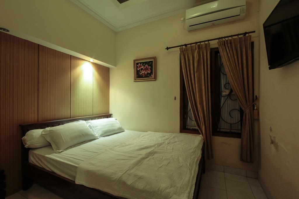 Griya Langen Guesthouse Yogyakarta Eksteriør billede