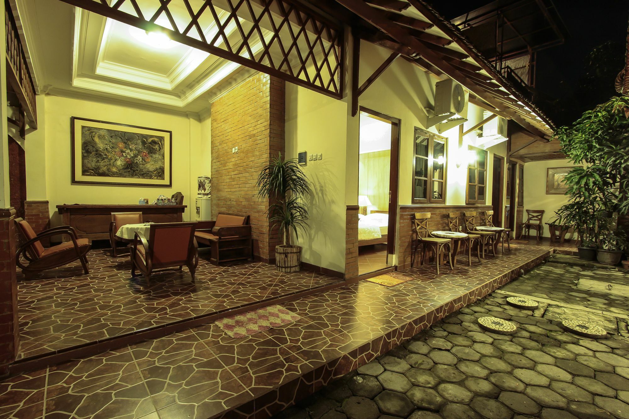 Griya Langen Guesthouse Yogyakarta Eksteriør billede