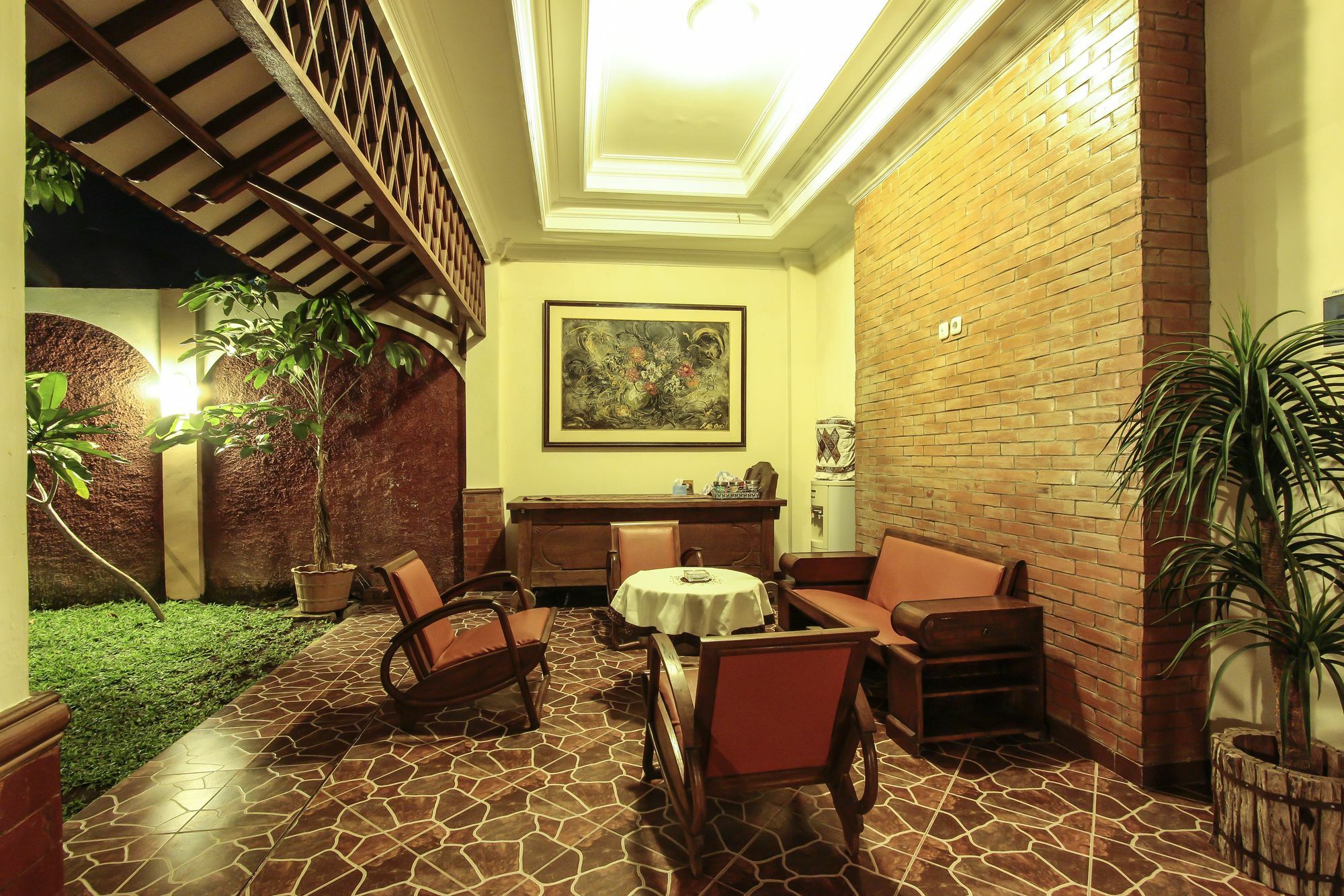 Griya Langen Guesthouse Yogyakarta Eksteriør billede